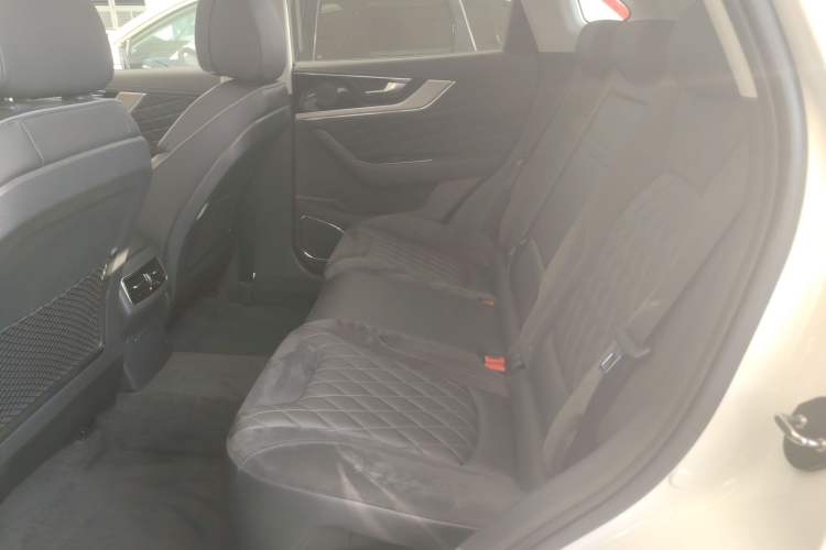 Used Hongqi HS5 2019 2.0T Smart Connect Flagship All-Wheel-Drive Version