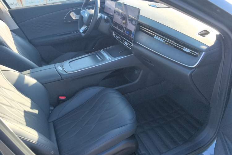 Used Chery Fengyun A8L 2025 1.5 TGDI 145 km Luxury Version
