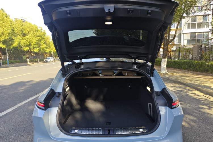 Used Nio ET5T 2023 75 kWh Touring
