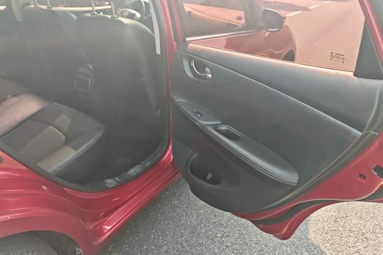 Used Nissan Tiida 2016 1.6L CVT Smart Drive Edition
