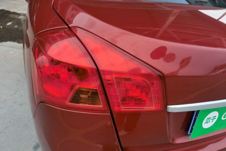 Used Buick Excelle 2013 1.5L Manual Classic Model
