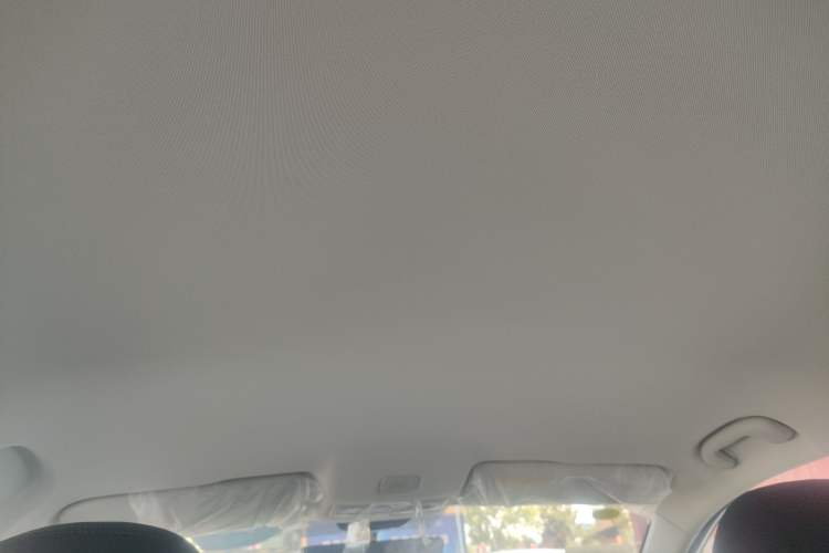 Used Roewe i5 2023 1.5L Manual Comfort Edition
