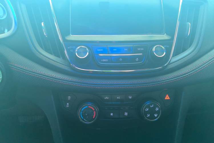 Used Chevrolet Monza 2019 RS 330T Automatic Comfort Edition China VI Standard
