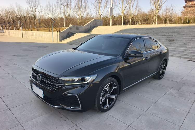 Used Volkswagen Passat 2024 380TSI Starry Dragon Edition