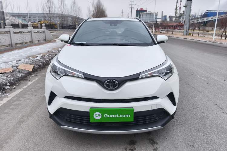 Used Toyota IZOA 2021 2.0L Yichi SPORT
