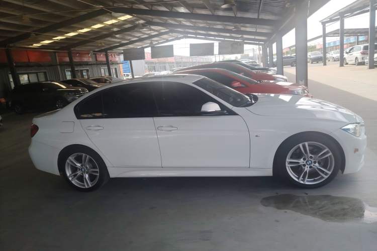 Used BMW 3 Series 2018 320i M Sport Package
