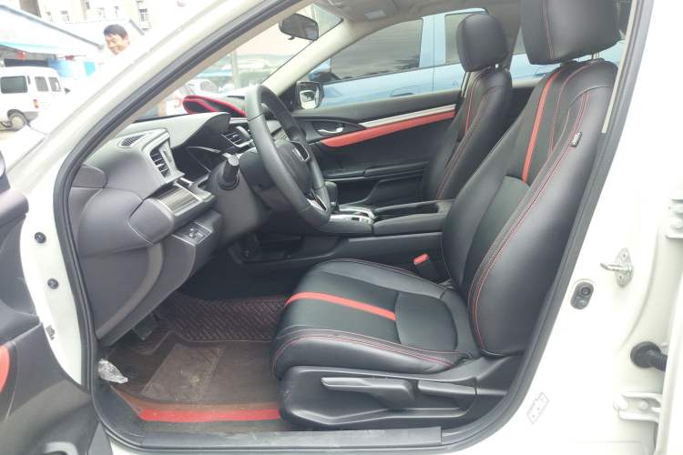 Used Honda Civic 2019 220TURBO CVT Dynamic Edition China VI
