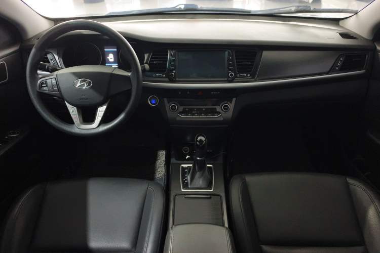Used Hyundai Mistra 2019 1.8L Automatic Smart GLS Commemorative Model China VI Standard
