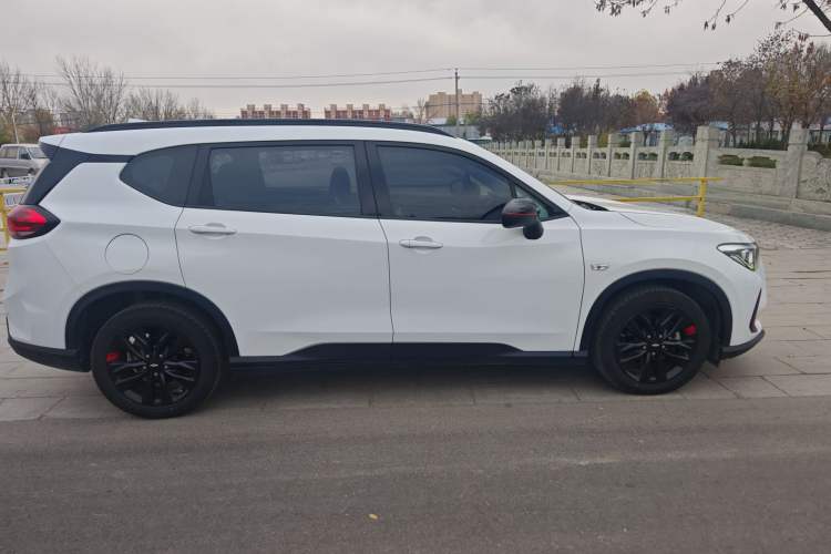 Used Chevrolet Orlando 2019 Redline 530T Automatic Enjoyment Version (5+2 Seating) China VI