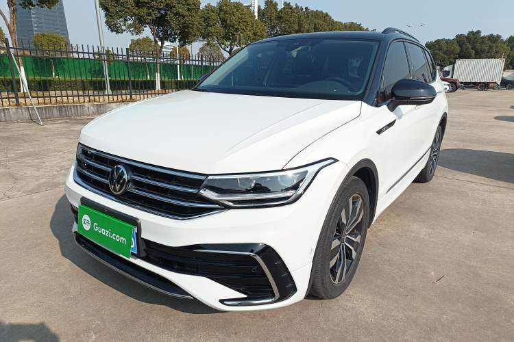 Used Volkswagen Tiguan L 2023 330TSI Automatic Two-Wheel Drive R-Line Enjoyment Edition
