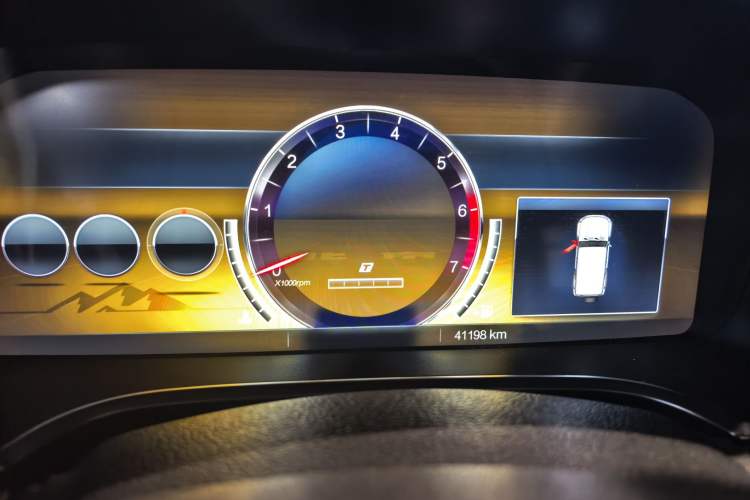 Used Beijing Auto BJ40 2021 2.0T Automatic Four-Wheel Drive Ring the Tower Champion Edition
