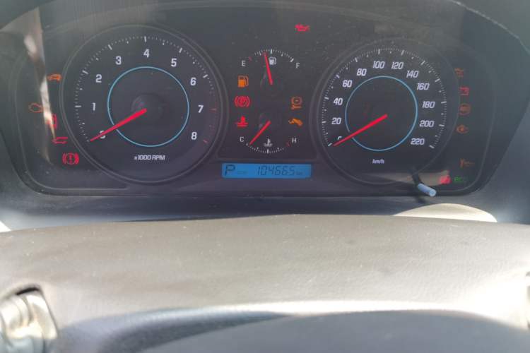 Used Chevrolet Captiva 2014 2.4L Two-Wheel Drive Urban Version 7 Seats
