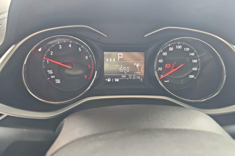 Used Chevrolet Cavalier 2020 Redline 325T Automatic Xinshang Edition China VI Standard
