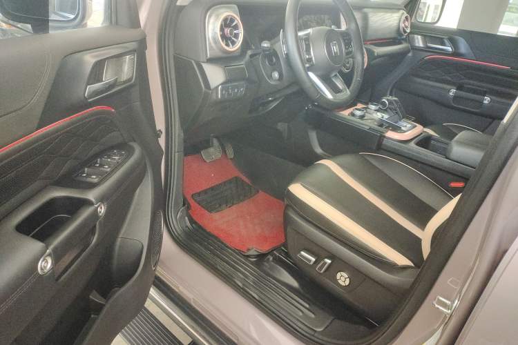 Used Tank 300 2021 City Edition 2.0T—Truly Stylish
