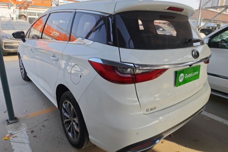 Used BYD Song MAX 2019 1.5T Automatic Smart Connect Ruiyi Sunroof Model 7 Seats China VI Standard
