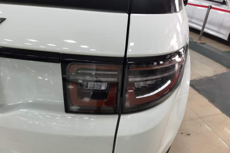 Used Land Rover Discovery Sport 2020 249 PS R-Dynamic Performance Tech Edition 5 Seats