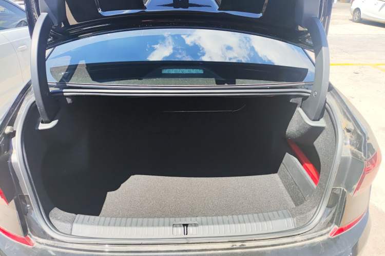 Used Volkswagen Passat 2022 330TSI Starry Elite Edition
