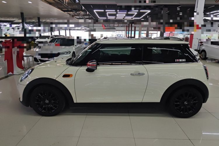 Used  MINI 2016 1.2T ONE Pioneer Edition
