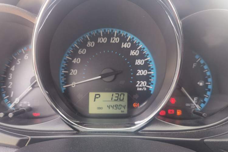 Used Toyota YARiS L 2019 1.5E CVT Dynamic Edition China VI compliant