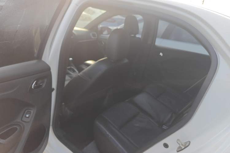 Used Peugeot 301 2014 1.6L Automatic Comfort Edition