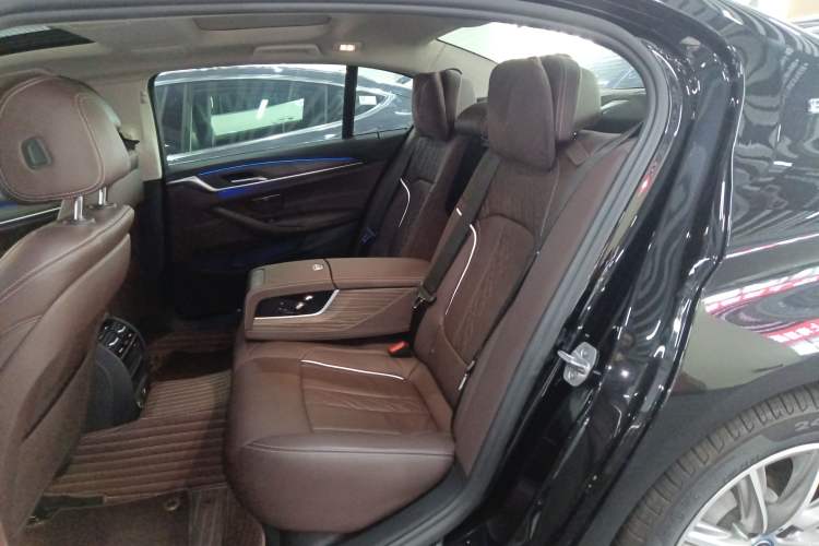 Used BMW 5 Series New Energy 2018 530Le Luxury Package
