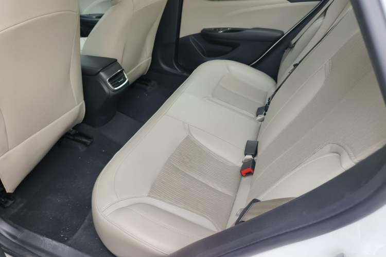 Used Buick GT 2017 15N Automatic Elite Version
