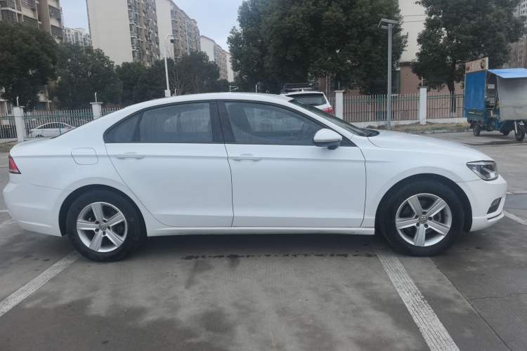 Used Volkswagen Lamando 2015 230TSI DSG Fashion Edition