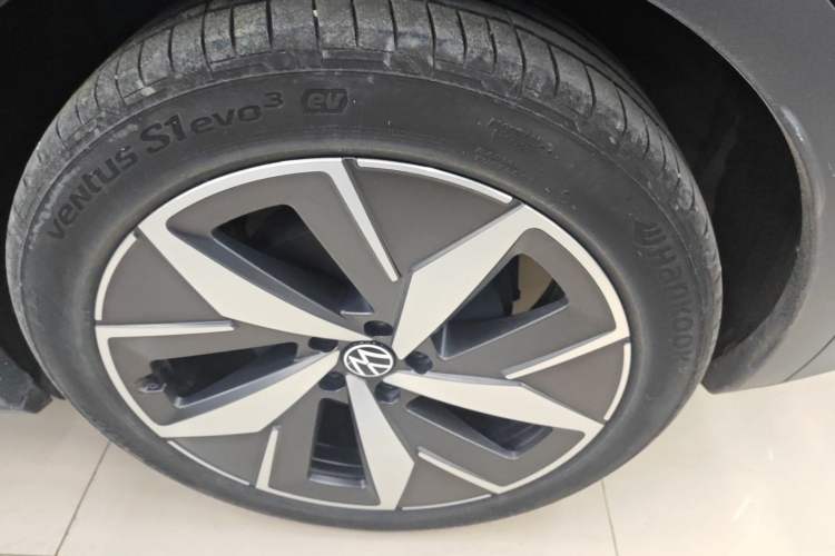 Used Volkswagen ID.4 CROZZ 2022 Long-Range Lite PRO Edition
