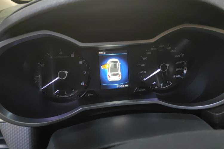 Used Geely Auto Emgrand GS 2016 Elegant Edition 1.3T Automatic ZhenShang Model
