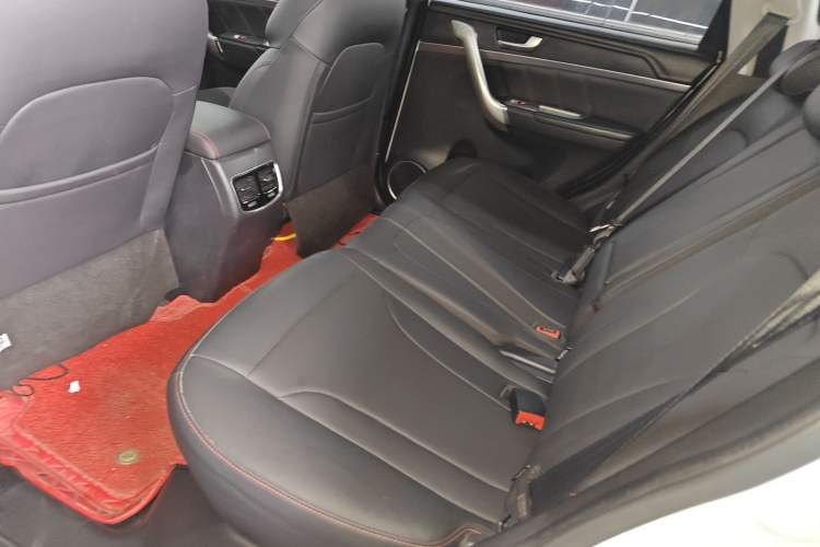 Used Haval M6 2018 Revised Version 1.5T DCT Two-Wheel Drive Elite Edition
