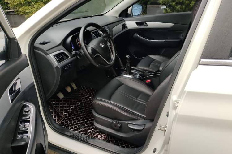 Used BAIC Senova X55 2016 1.5L Manual Elite Edition
