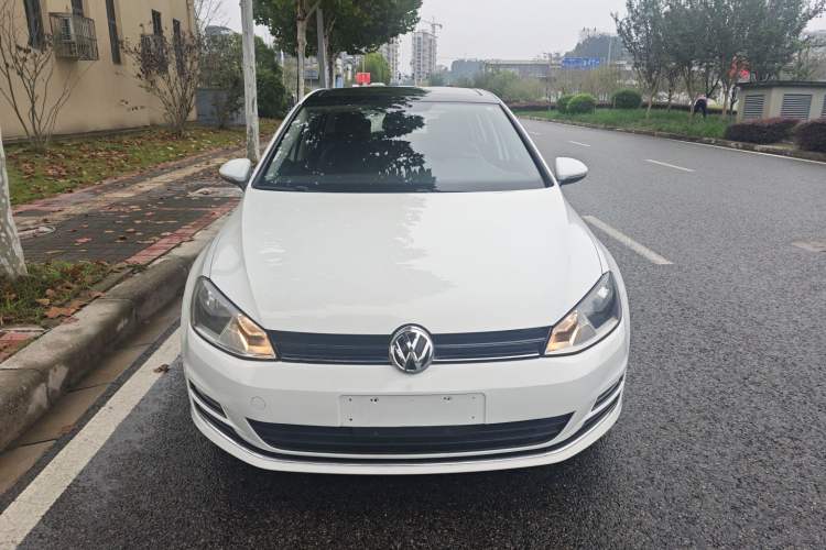 Used Volkswagen Golf 2014 1.6L Automatic Comfort Model
