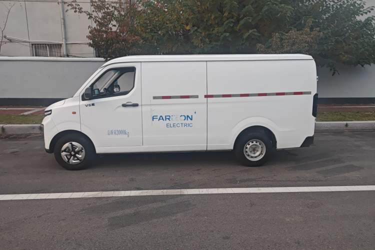 Used Farizon Xingxiang V 2023 V6E Ningde Times 41.86kWh Value Edition
