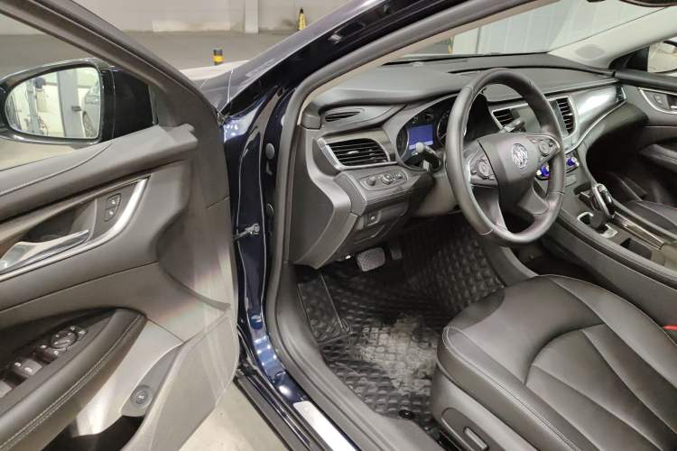 Used Buick LaCrosse 2021 552T Luxury Version
