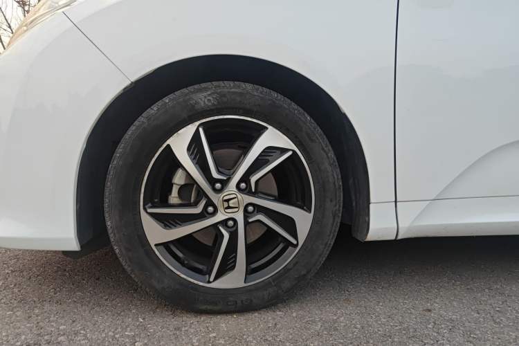 Used Honda Odyssey 2015 Revised 2.4L Luxury Edition