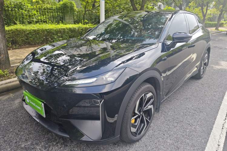 Used  S07 2024 215Max Range-Extended Version
