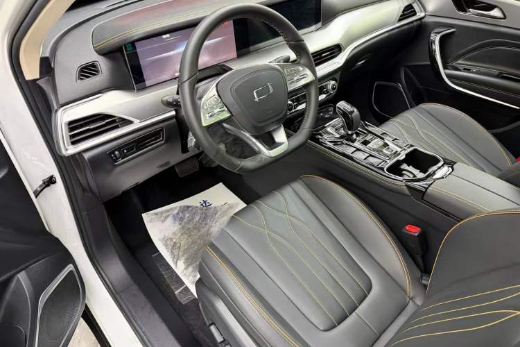 Used Bestune T77 2023 1.5T Automatic Premium Edition
