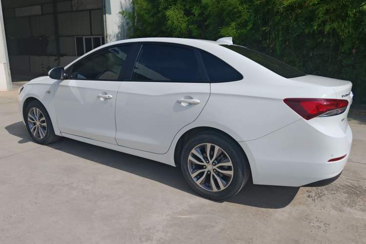 Used Buick GT 2019 18T Automatic Connected Elite Model China VI Standard
