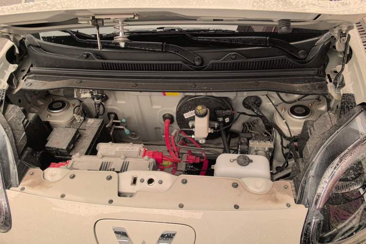 Used Wuling Hongguang MINIEV 2025 Four-Door Version Premium Edition
