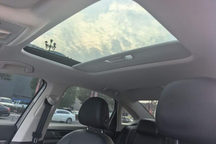 Used Volkswagen Lavida 2021 1.5L Automatic Comfort Edition
