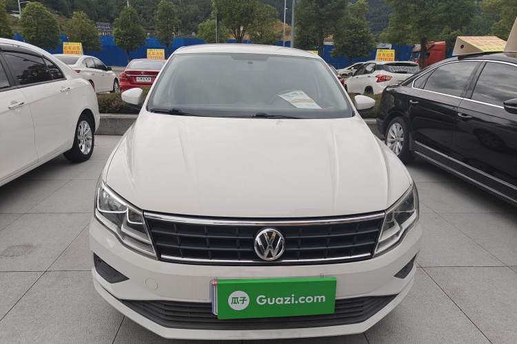 Used Volkswagen Jetta 2017 1.5L Automatic Fashion Model
