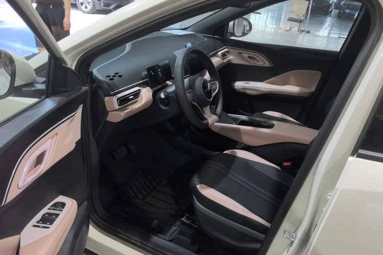 Used BYD Seagull 2025 Intelligent Driving Version 305 km Dynamic Edition
