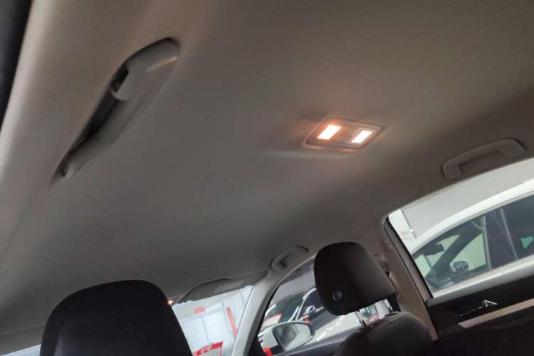 Used Volkswagen Bora 2019 1.5L Automatic Fashion Model