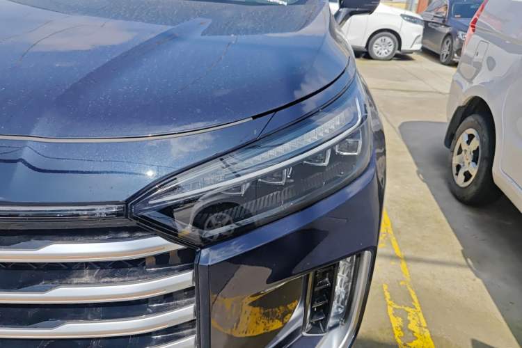 Used  Lanyue C-DM 2025 180 Ultra-Long Range Ultra All-Wheel Drive 6-Seater
