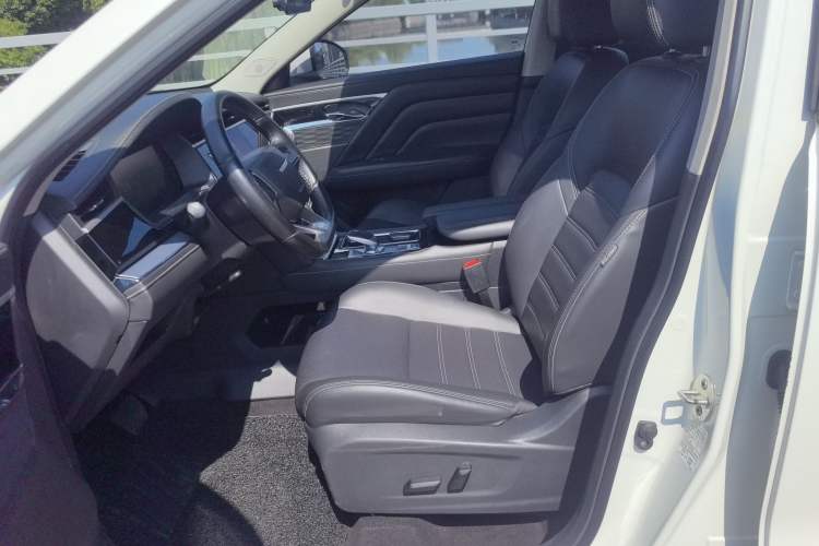 Used Venucia Star 2020 260T Automatic 48V Mild Hybrid Turbocharged Star Edition
