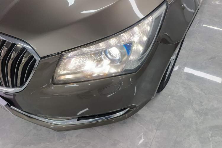 Used Buick LaCrosse 2013 2.4L SIDI Elite Comfort Version
