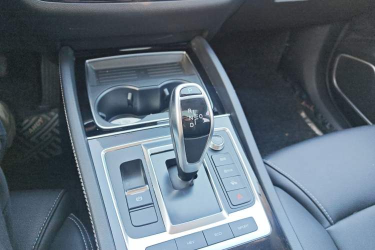 Used BYD Song MAX New Energy 2019 DM 1.5T Smart Connect Advanced 6-Seater China VI Standard
