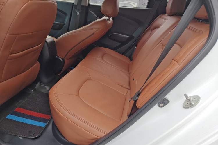 Used Hyundai ix35 2013 2.0L Automatic 2WD Comfort GL China IV Standard
