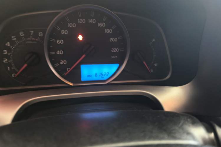 Used Toyota RAV4 2019 2.0L CVT Two-Wheel Drive Luxury Version China VI Standard