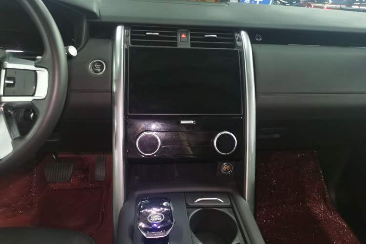 Used Land Rover Discovery 2024 360 PS S
